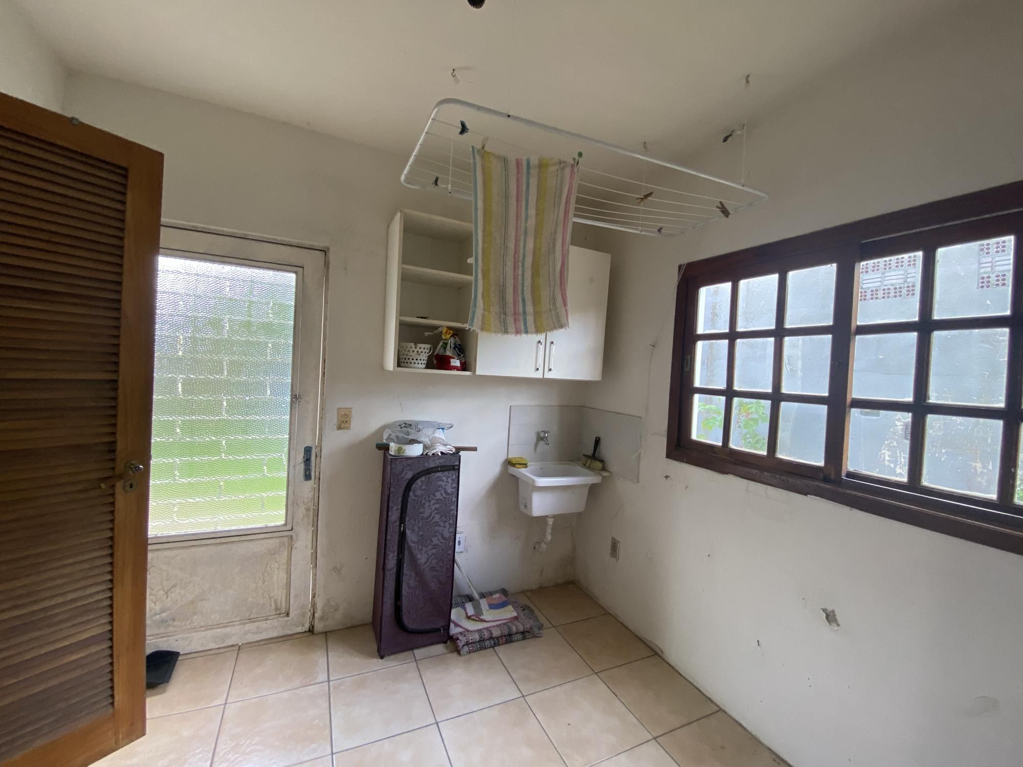 Casa à venda com 4 quartos, 216m² - Foto 12