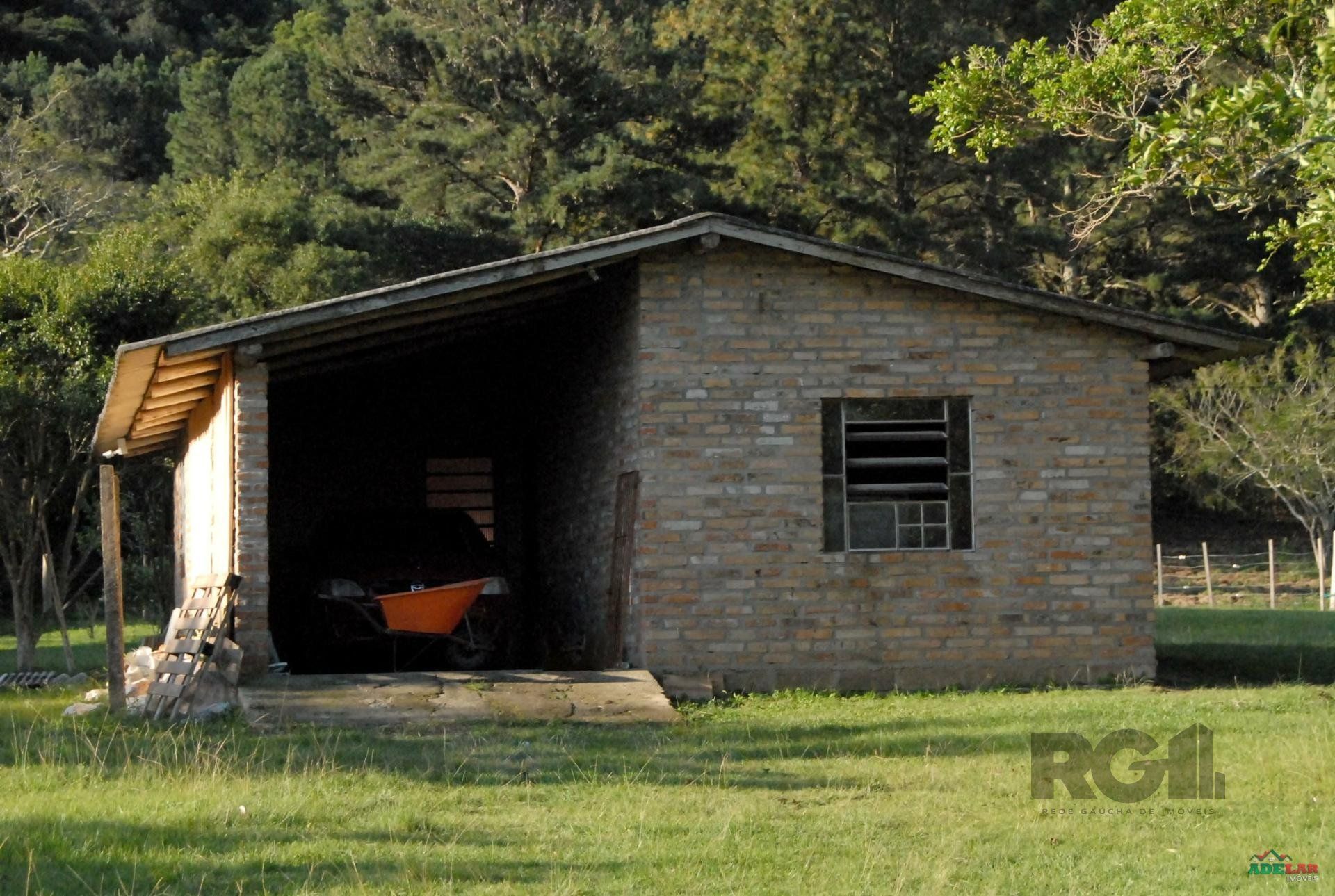 Sítio à venda com 2 quartos, 30000m² - Foto 52