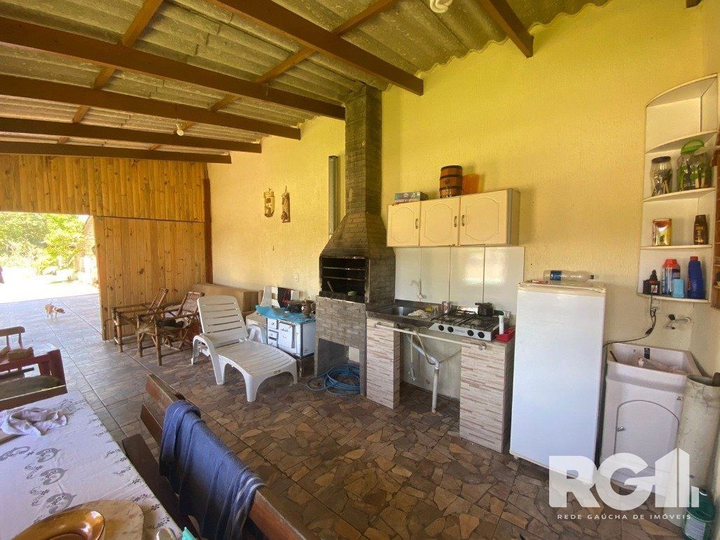 Sítio à venda com 2 quartos, 48m² - Foto 16