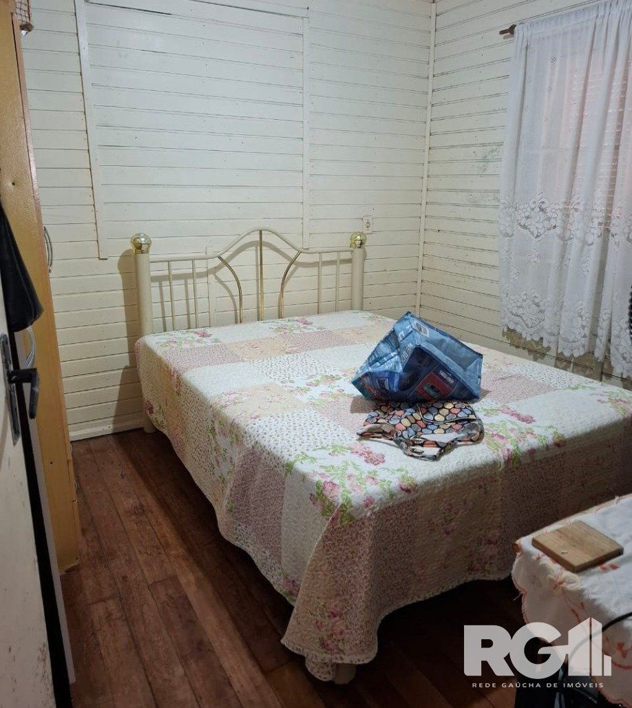 Casa à venda com 2 quartos, 72m² - Foto 11