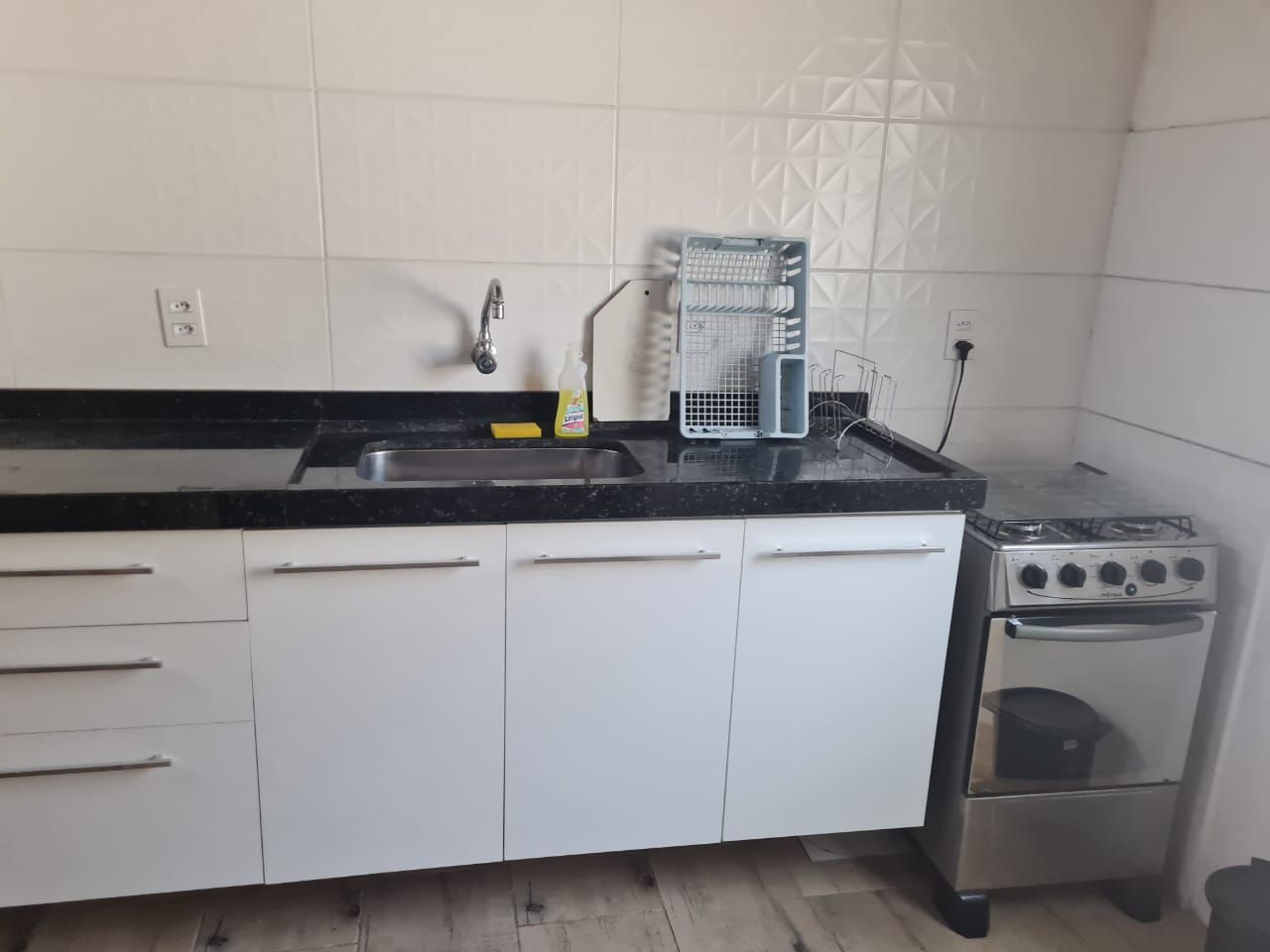 Casa à venda com 2 quartos, 60m² - Foto 6