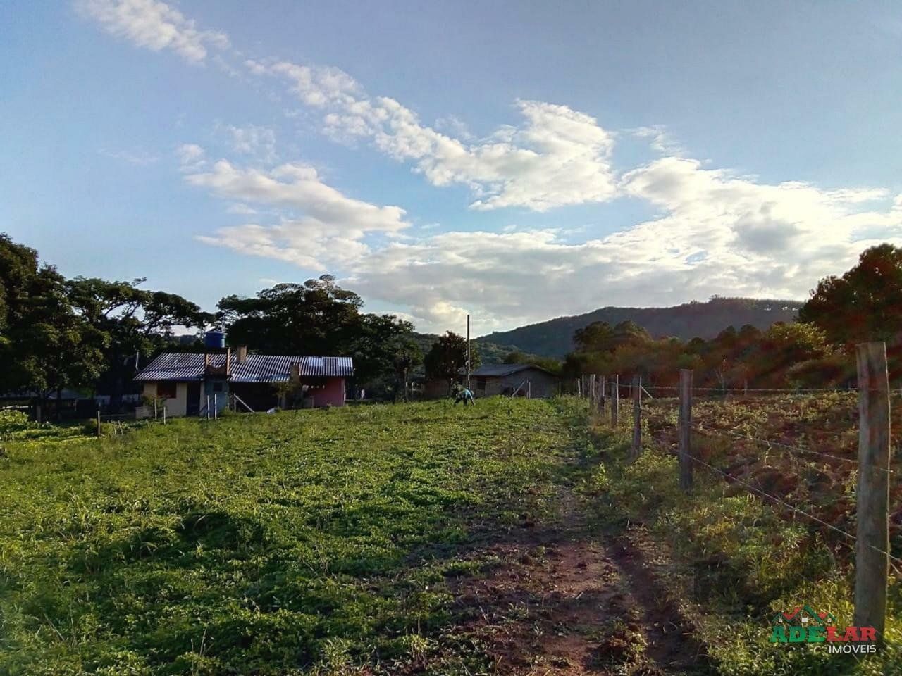 Sítio à venda com 2 quartos, 29999m² - Foto 36