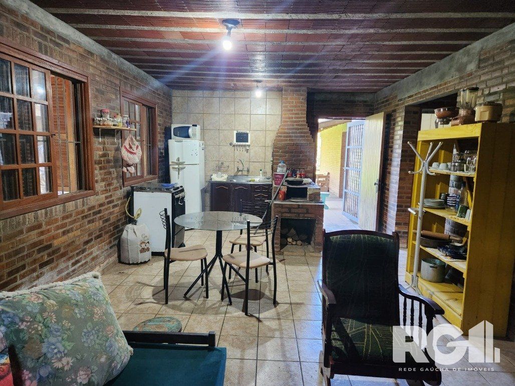 Sítio à venda com 2 quartos, 749m² - Foto 10