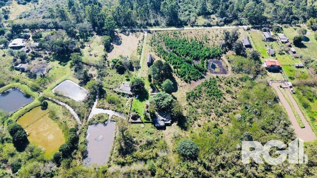 Sítio à venda com 2 quartos, 388m² - Foto 1