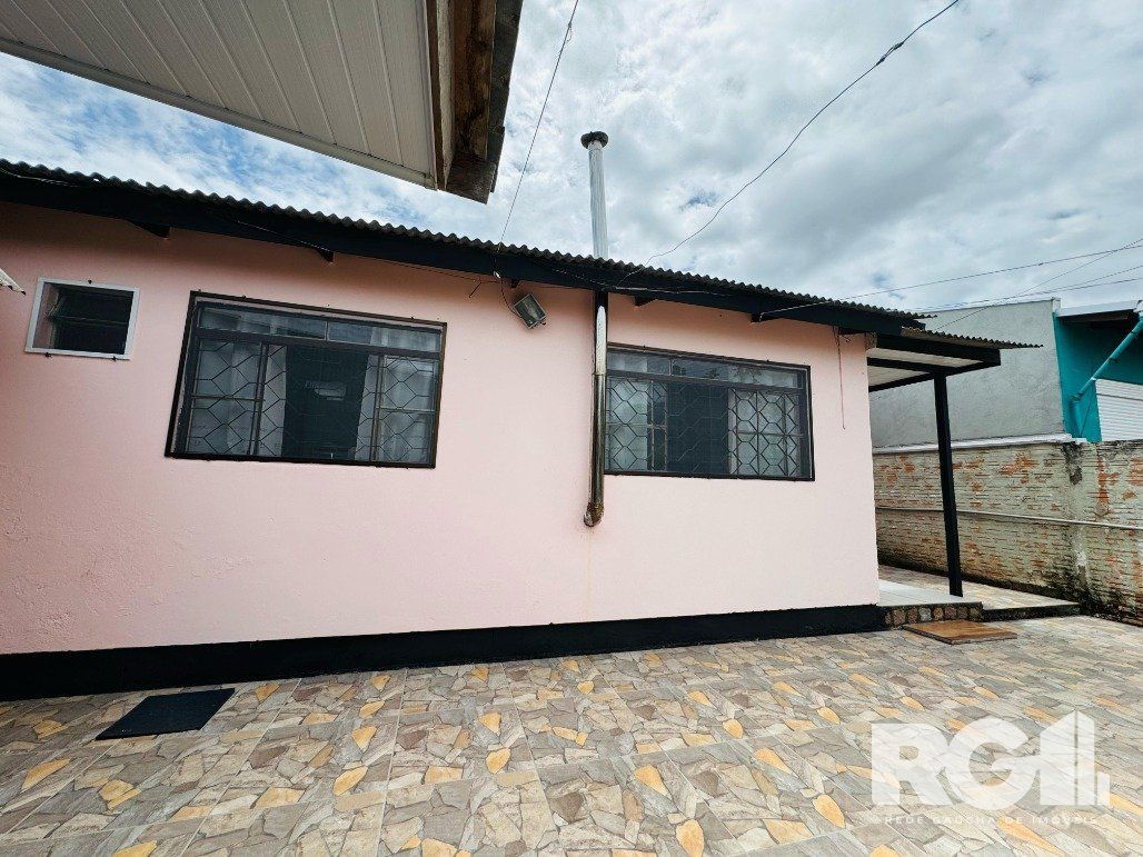 Fazenda à venda com 3 quartos, 40m² - Foto 1
