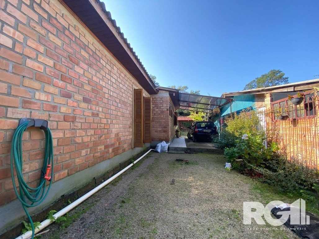 Casa à venda com 2 quartos, 300m² - Foto 17