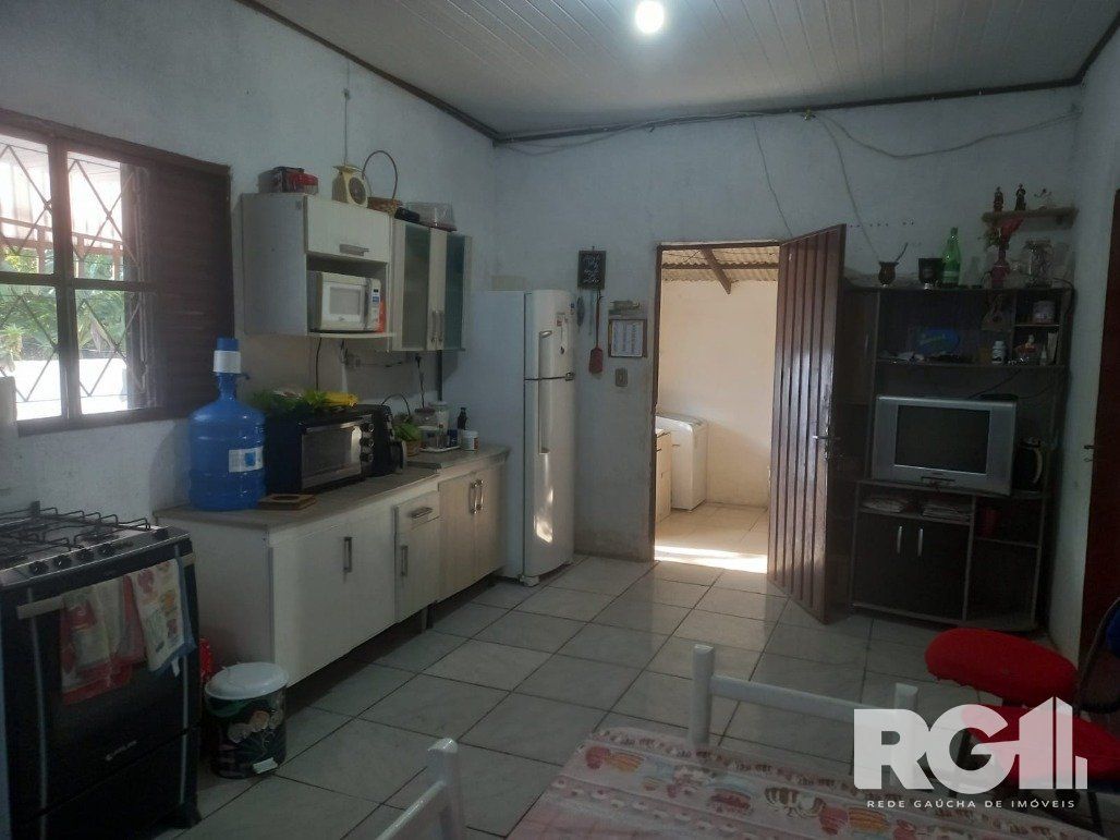 Casa à venda com 3 quartos, 108m² - Foto 3