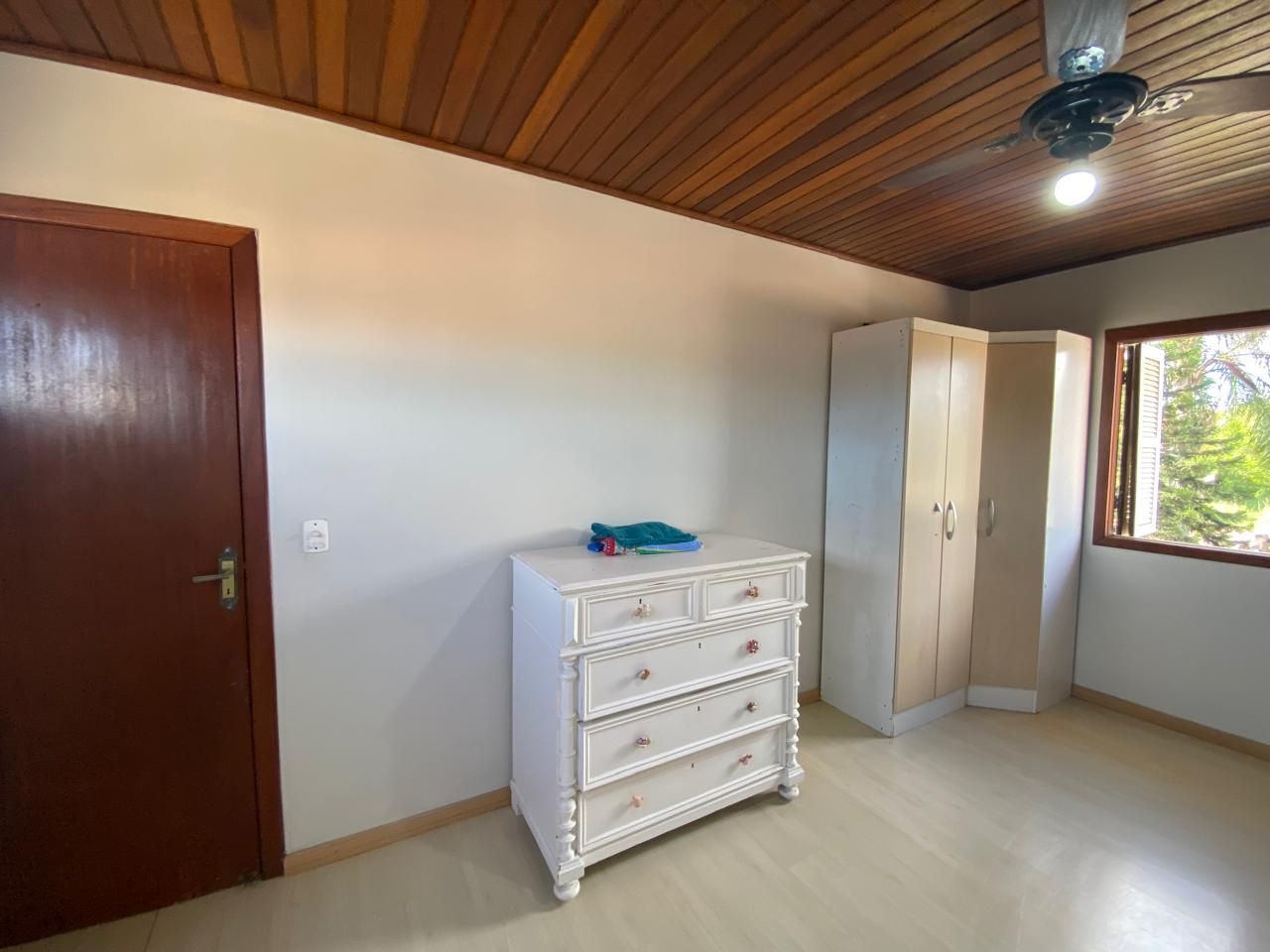 Casa à venda com 4 quartos, 216m² - Foto 10