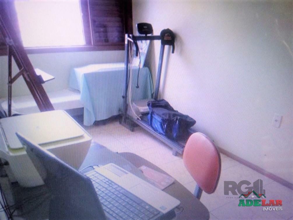 Casa à venda com 2 quartos, 450m² - Foto 20