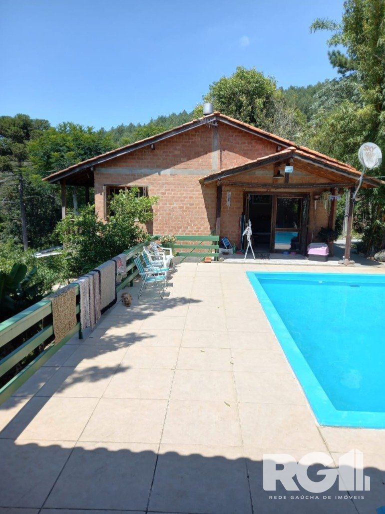 Sítio à venda com 3 quartos, 90m² - Foto 4