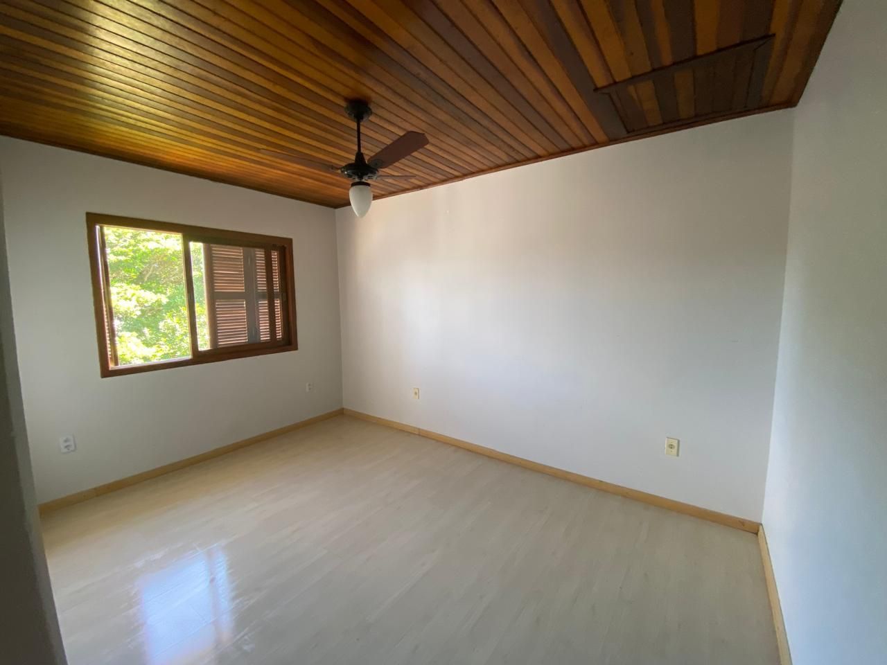 Casa à venda com 4 quartos, 216m² - Foto 11