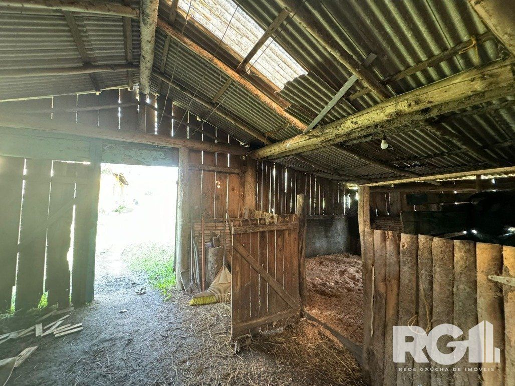 Sítio à venda com 2 quartos, 168m² - Foto 13