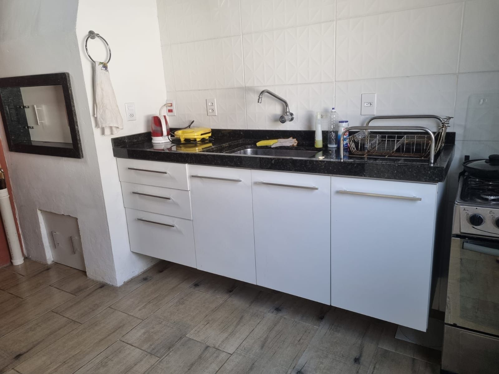 Casa à venda com 2 quartos, 60m² - Foto 7