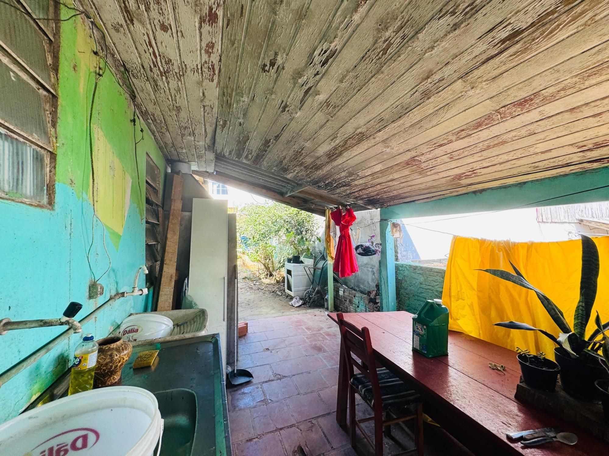 Casa à venda com 3 quartos, 69m² - Foto 8