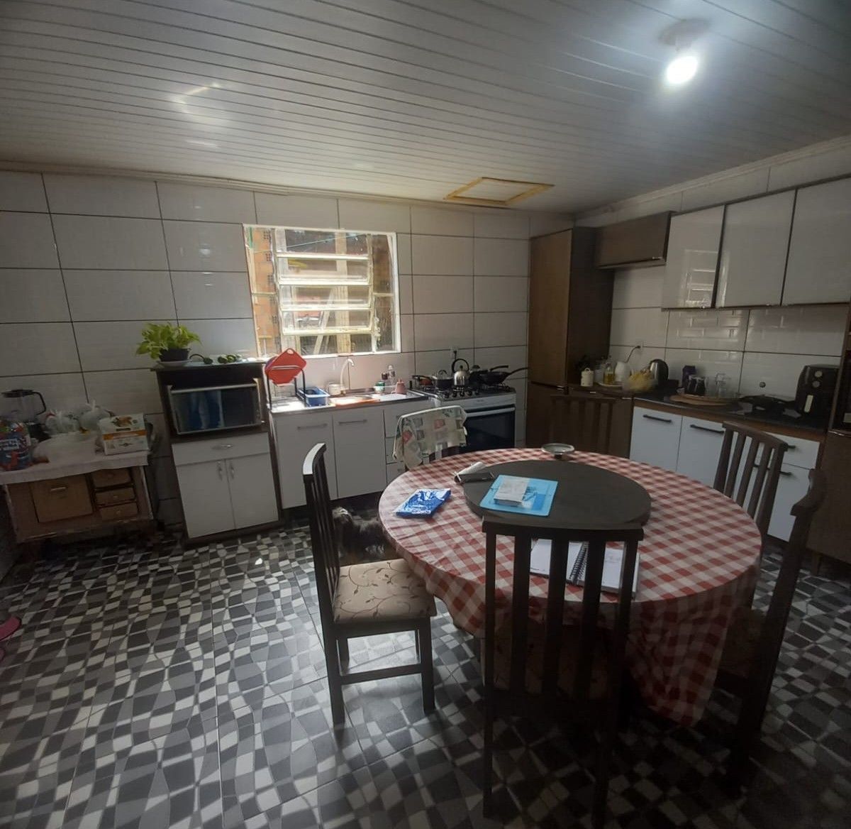 Casa à venda com 2 quartos, 95m² - Foto 4