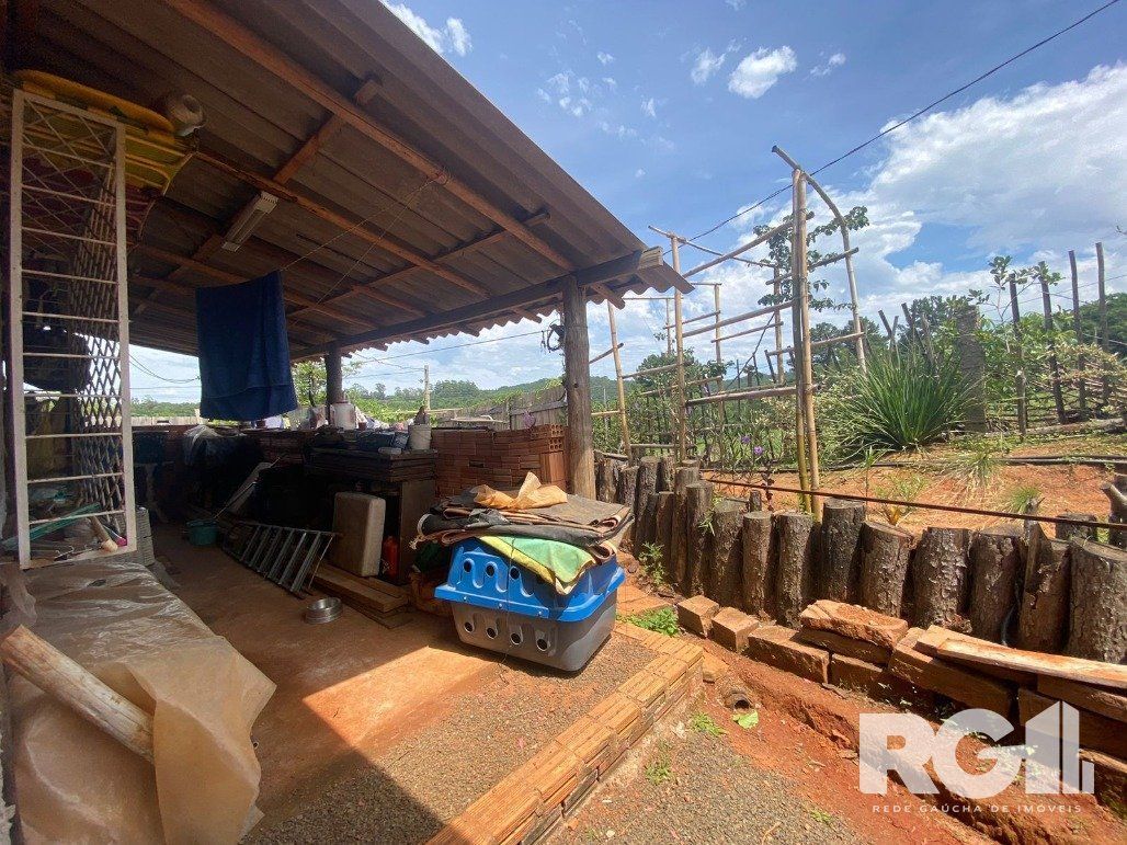 Sítio à venda com 2 quartos, 140m² - Foto 17