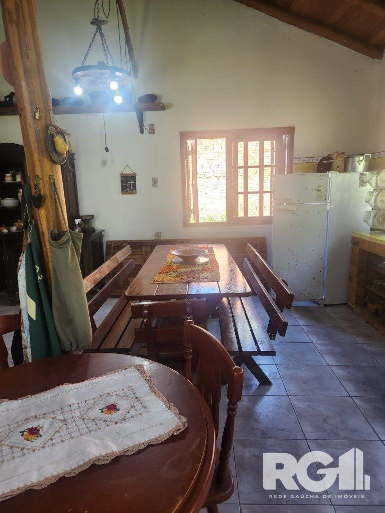 Sítio à venda com 3 quartos, 200m² - Foto 25