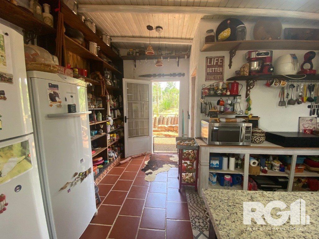 Sítio à venda com 2 quartos, 140m² - Foto 27