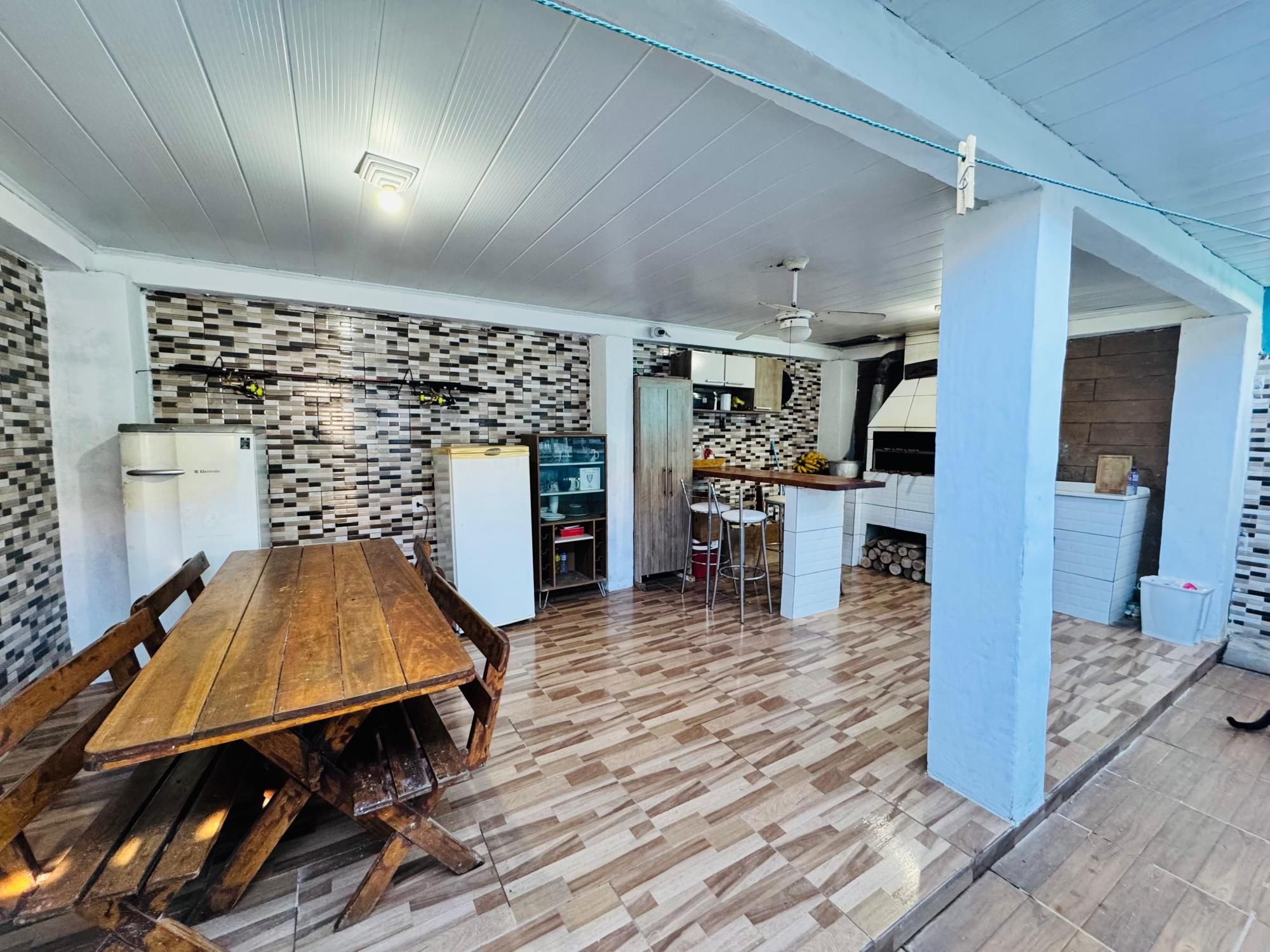 Casa à venda com 3 quartos, 57m² - Foto 18