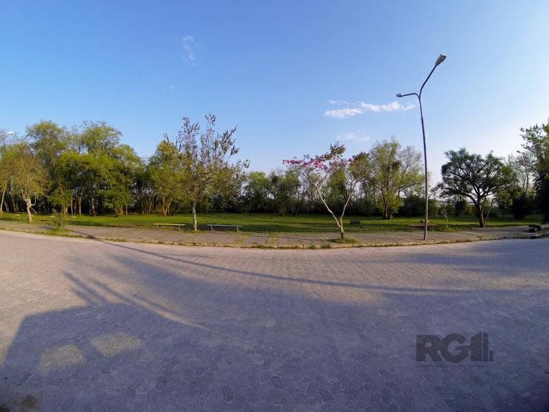 Casa à venda com 2 quartos, 60m² - Foto 4