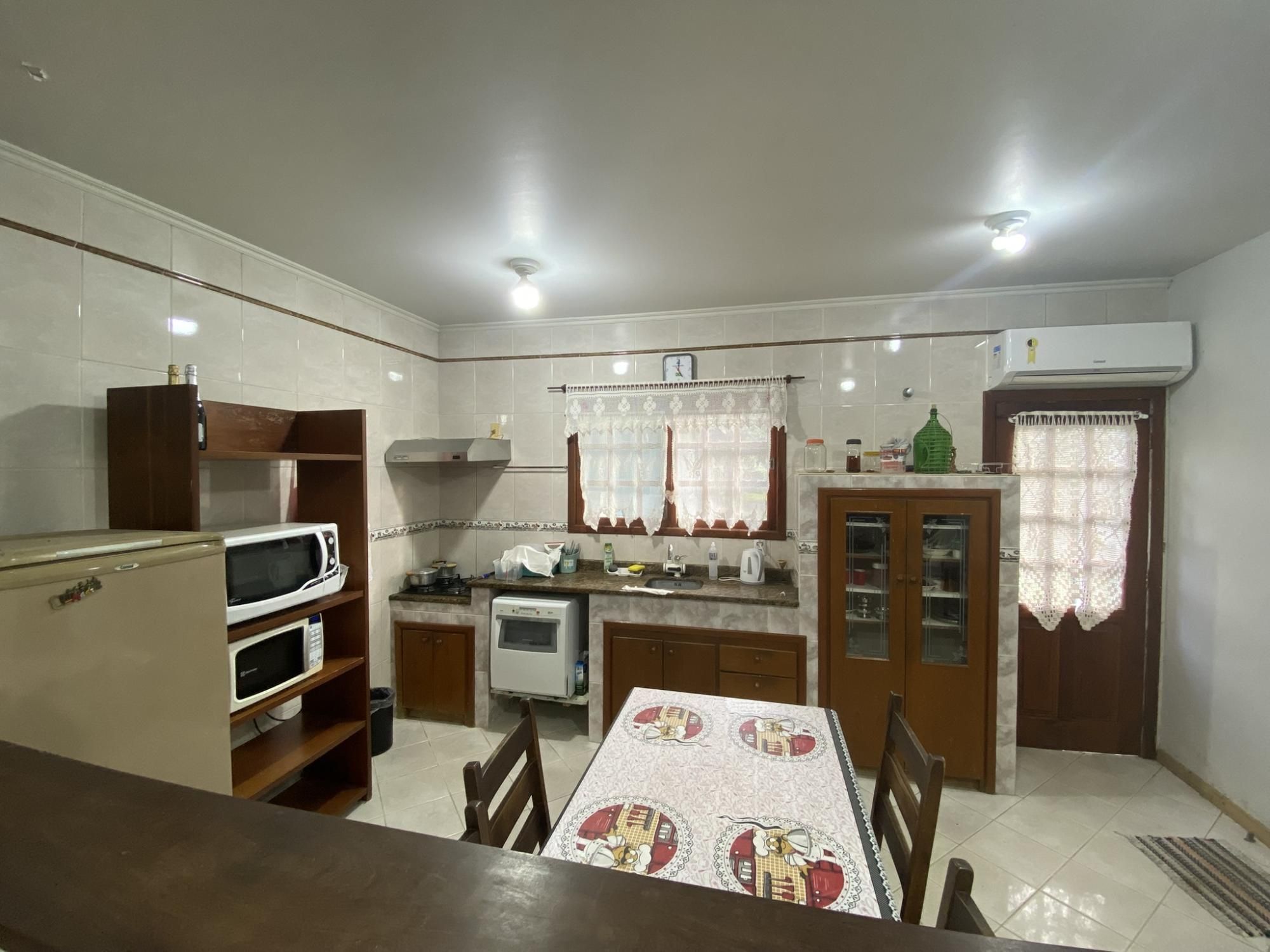 Casa à venda com 4 quartos, 216m² - Foto 7