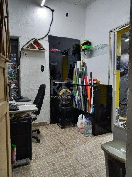 Casa à venda com 2 quartos, 200m² - Foto 27