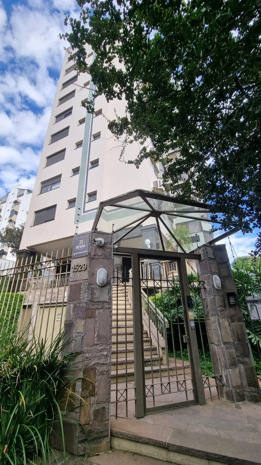 Apartamento, 3 dormitórios no bairro Higienópolis em Porto Alegre para Comprar