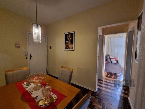 Apartamento à venda com 2 quartos, 54m² - Foto 4