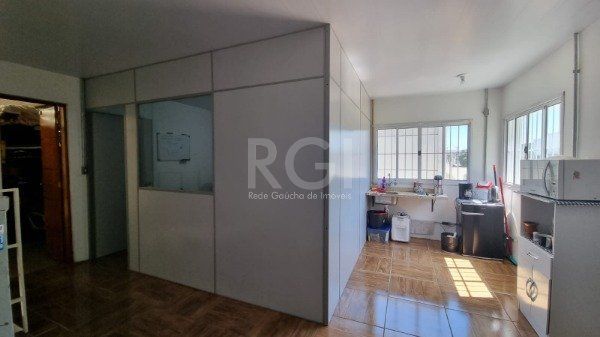 Depósito-Galpão-Armazém à venda, 261m² - Foto 17