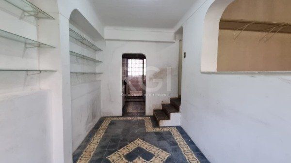 Casa à venda com 2 quartos, 200m² - Foto 17