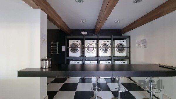 Apartamento à venda com 2 quartos, 82m² - Foto 32