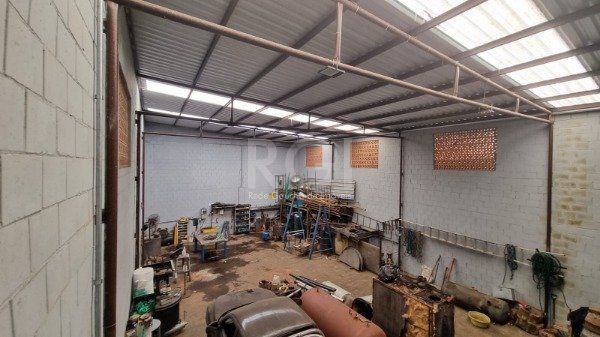 Depósito-Galpão-Armazém à venda, 261m² - Foto 23