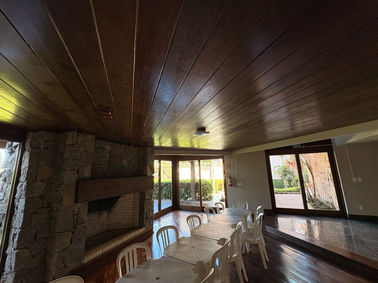 Casa de Condomínio à venda com 3 quartos, 195m² - Foto 15