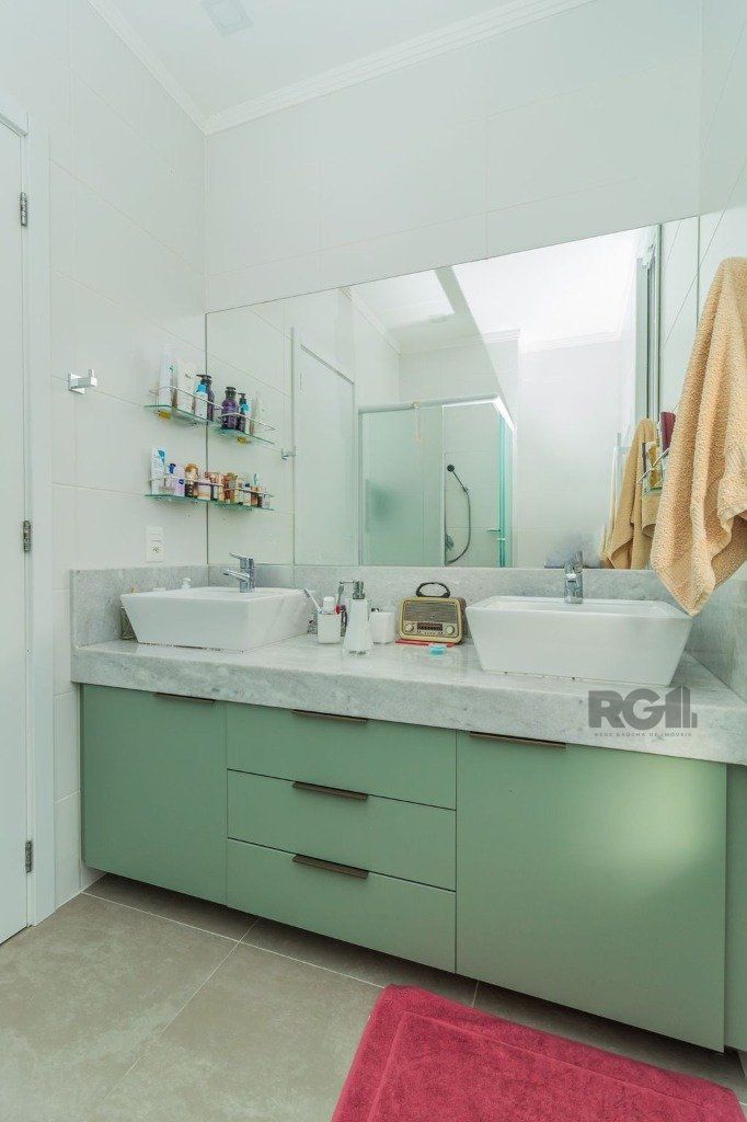 Casa de Condomínio à venda com 3 quartos, 221m² - Foto 17