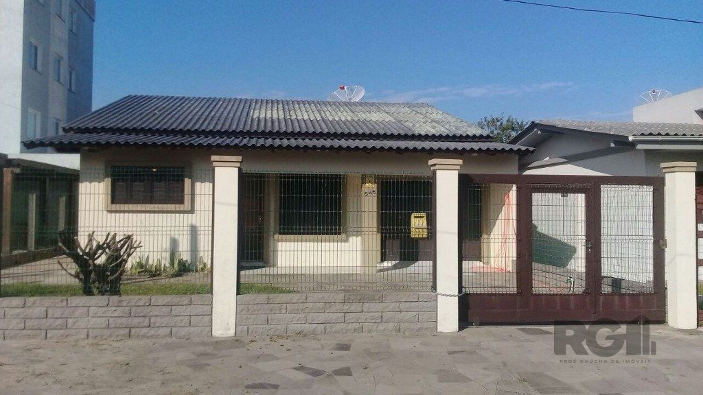 Casa à venda com 4 quartos, 150m² - Foto 1