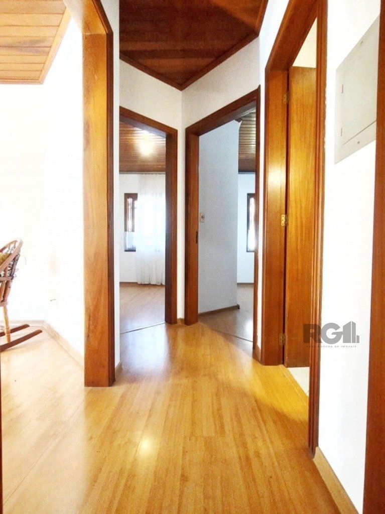 Casa à venda com 3 quartos, 99m² - Foto 13