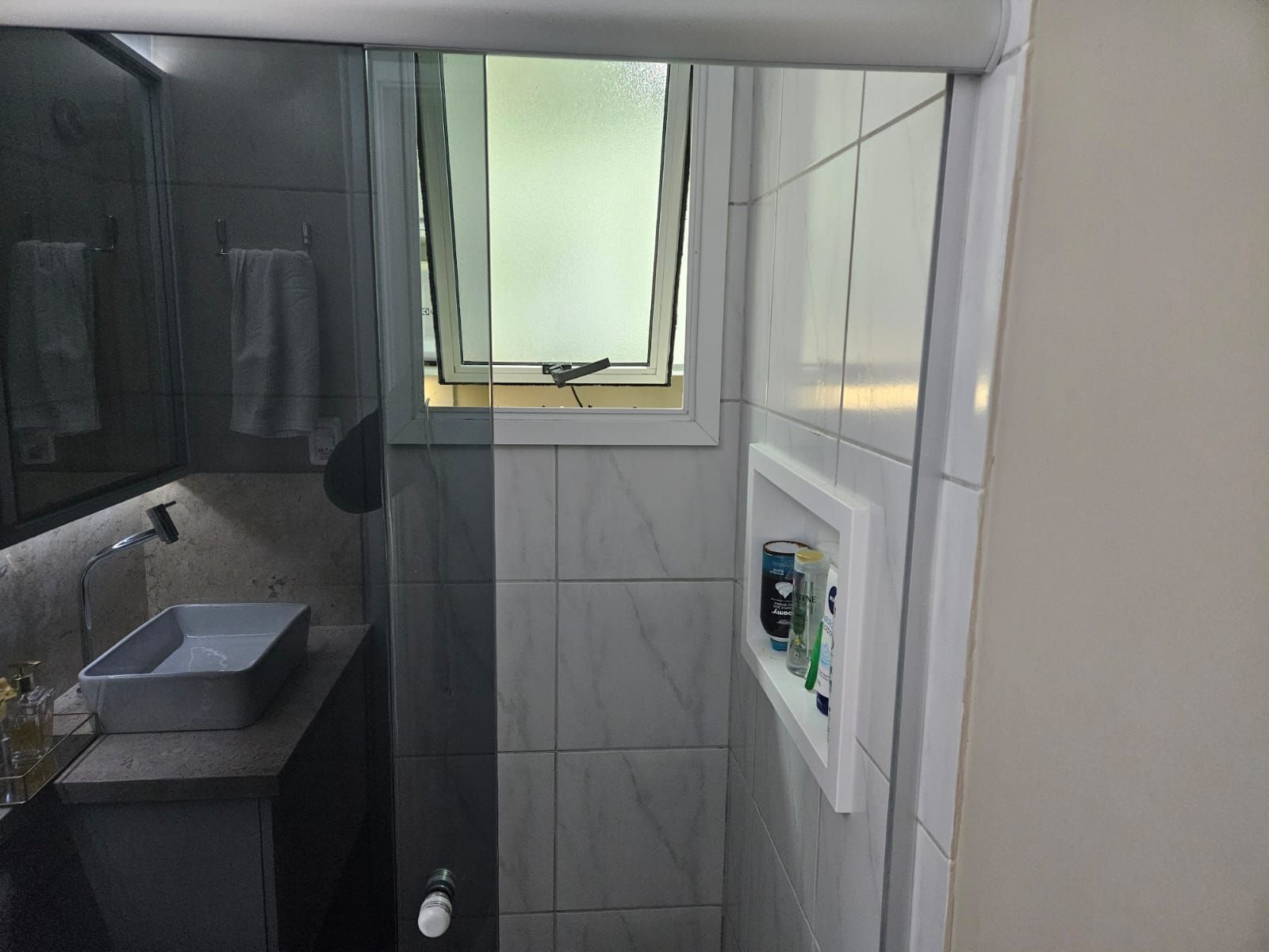 Apartamento à venda com 2 quartos, 65m² - Foto 12