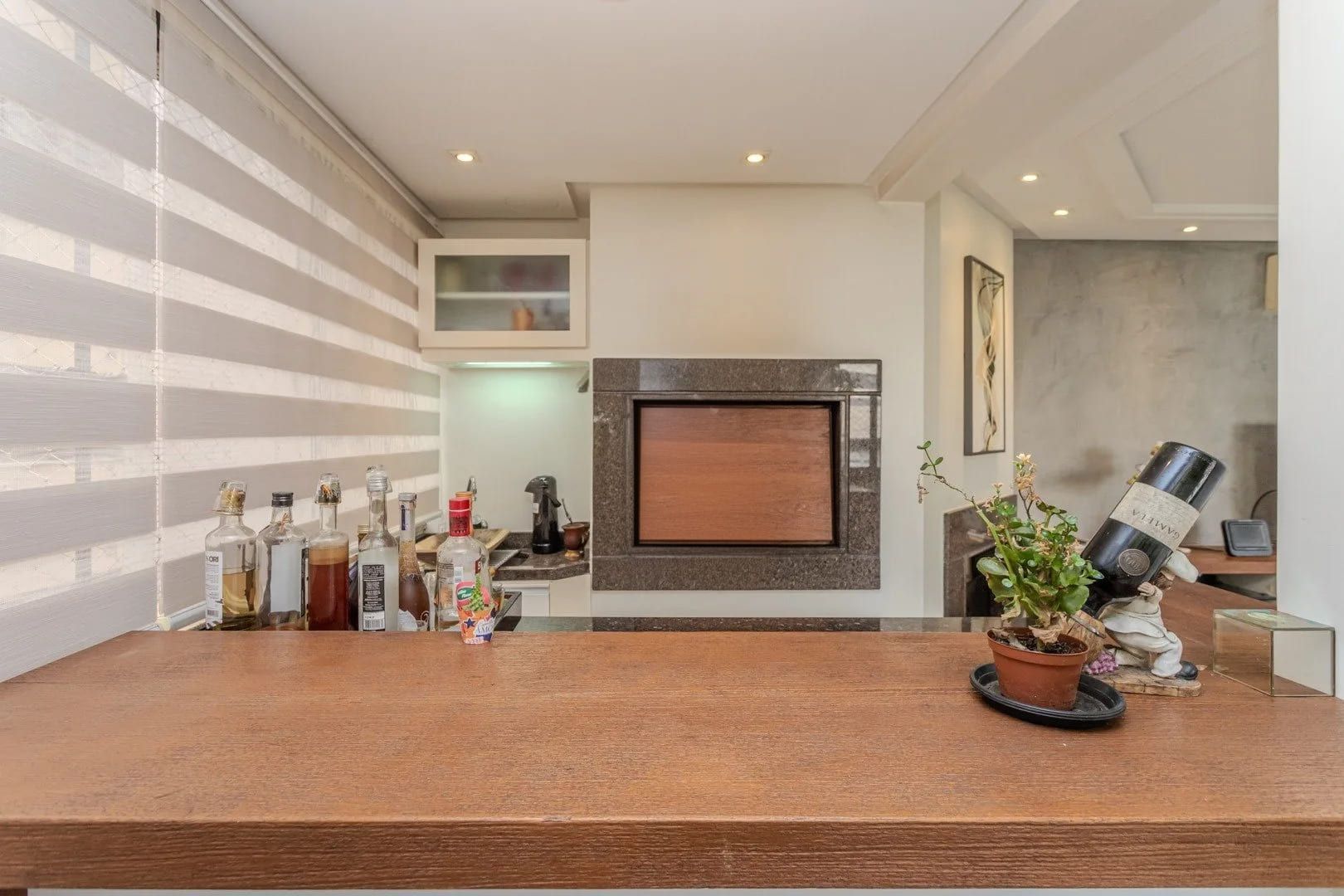Apartamento de 3 dormitórios, no bairro Petrópolis em Porto Alegre