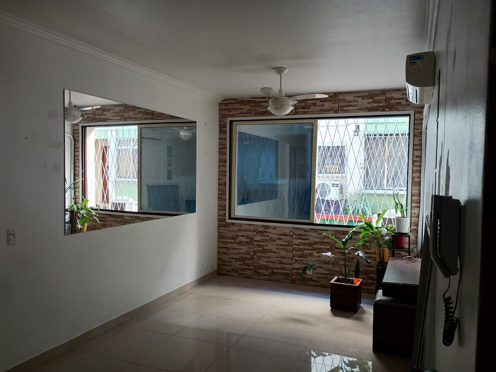 Apartamento com 2 dormitórios à venda bairro Teresópolis