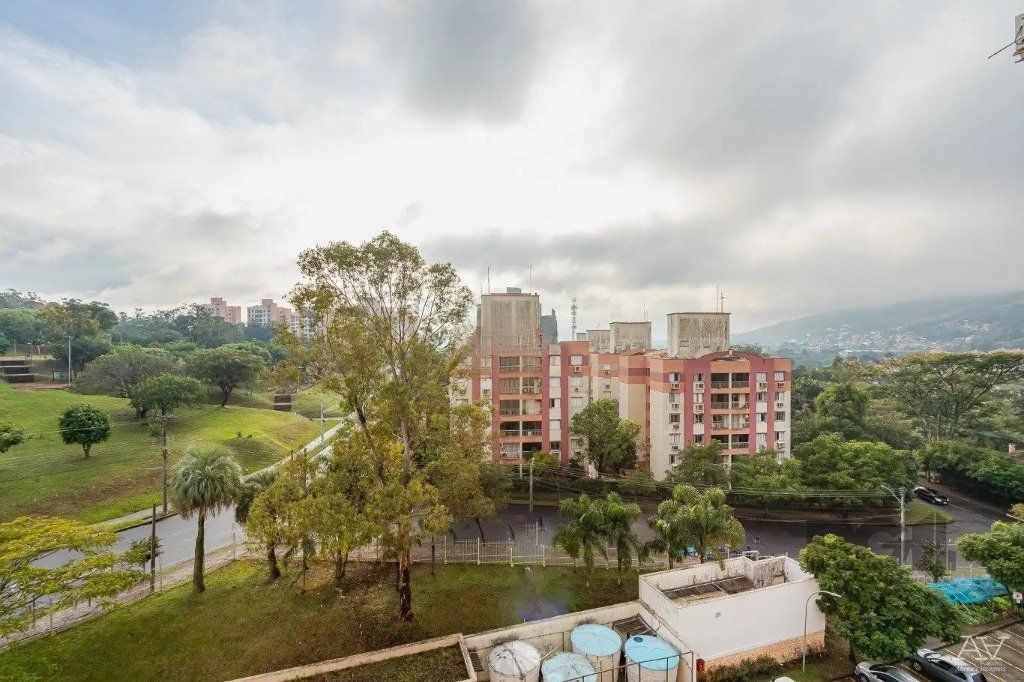 Apartamento à venda com 2 quartos, 52m² - Foto 17
