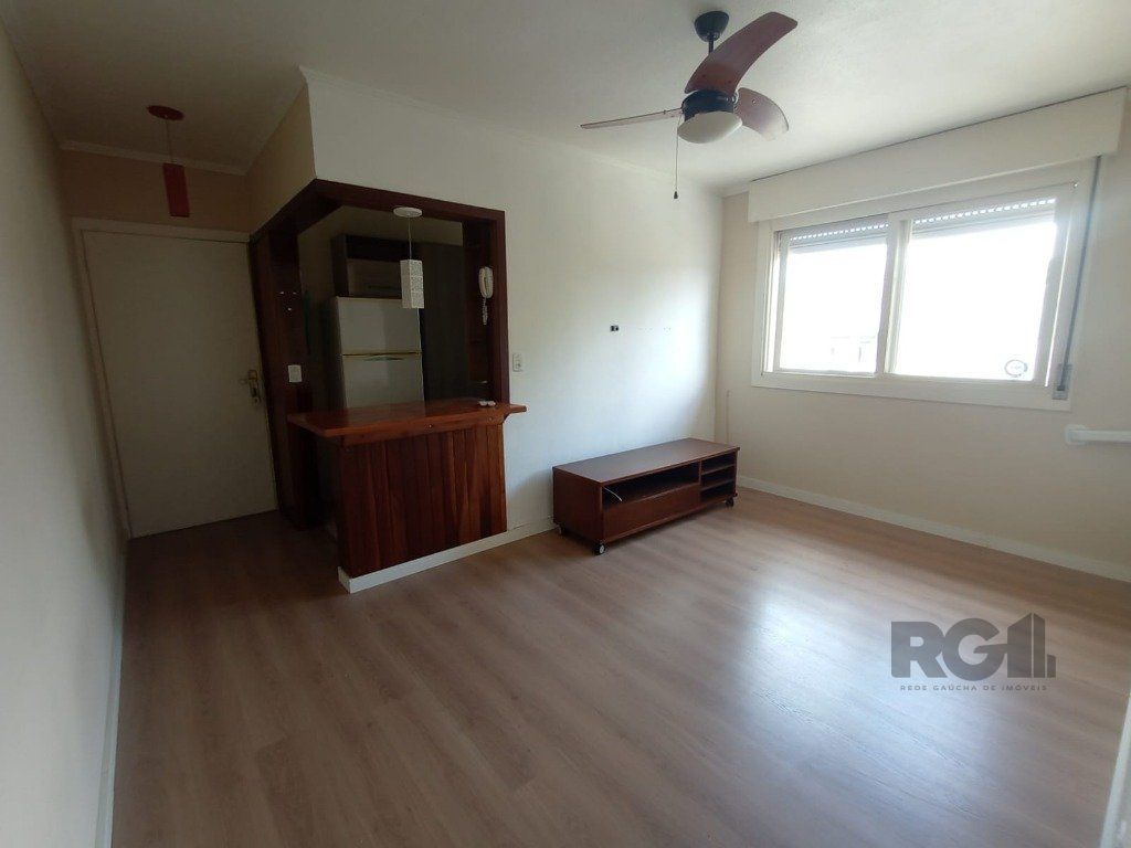 Apartamento à venda com 2 quartos, 60m² - Foto 5