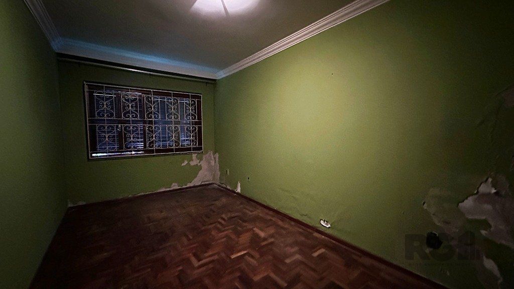 Casa à venda com 4 quartos, 351m² - Foto 27
