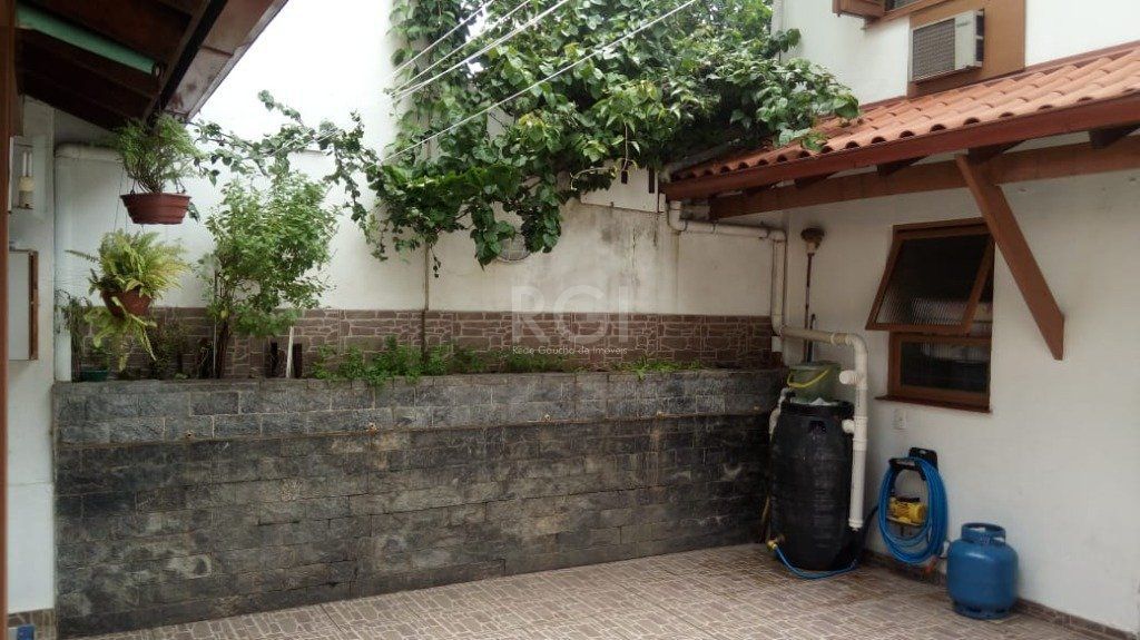 Casa à venda com 3 quartos, 240m² - Foto 54