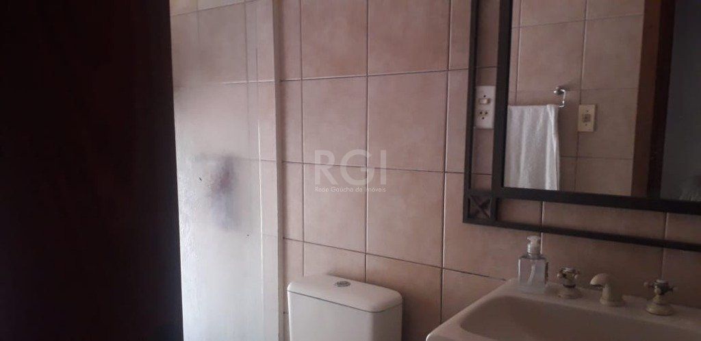 Casa de Condomínio à venda com 5 quartos, 220m² - Foto 14