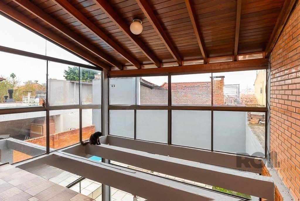 Casa à venda com 5 quartos, 245m² - Foto 16
