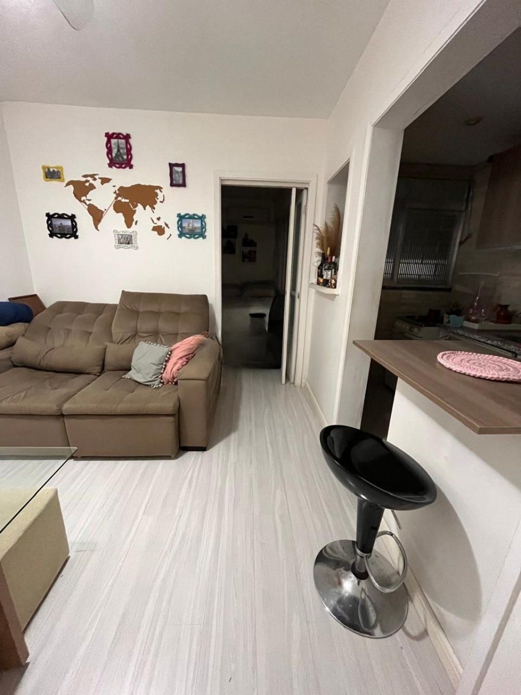 Apartamento de 1 dormitório à venda em Jardim Europa, Porto Alegre.