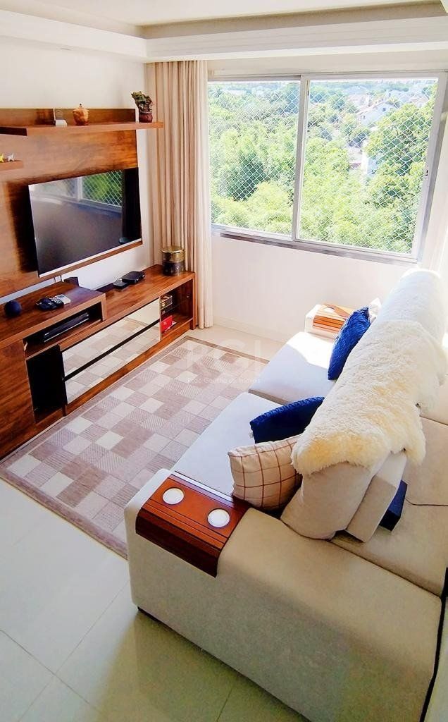 Apartamento à venda com 2 quartos, 67m² - Foto 2