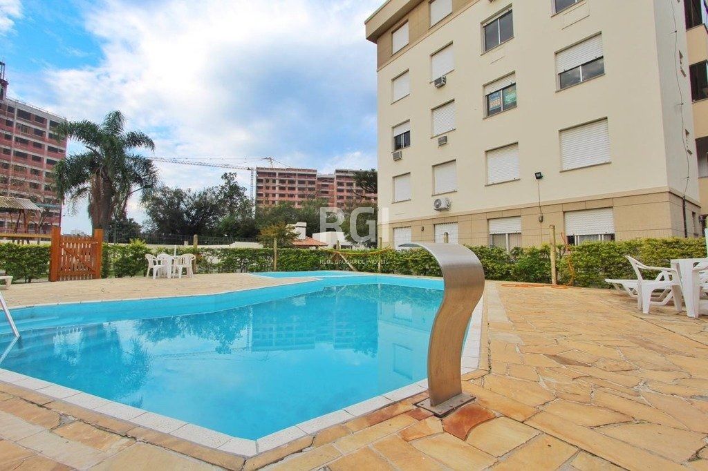 Apartamento 2 dormitórios no bairro Glória