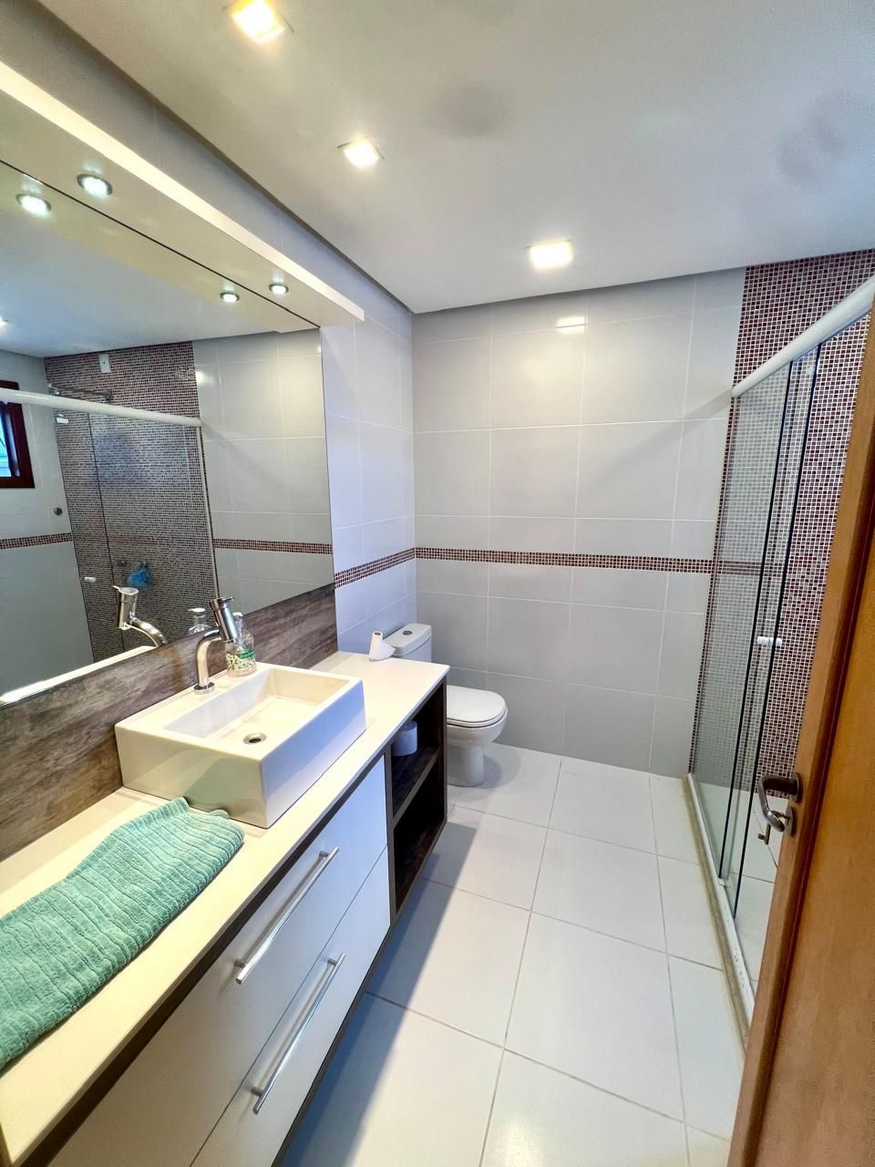 Casa à venda com 3 quartos, 278m² - Foto 18