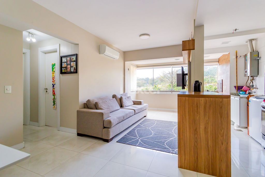 Apartamento à venda com 2 quartos, 67m² - Foto 1